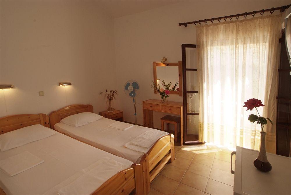 Ikaros Star Hotel Gialiskari  Екстер'єр фото